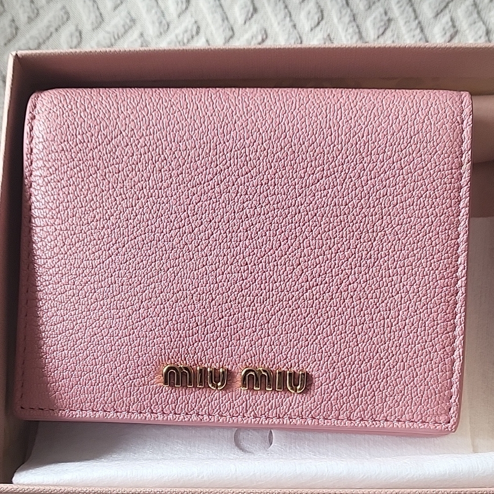 Miu Miu Pink Textured Leather Wallet